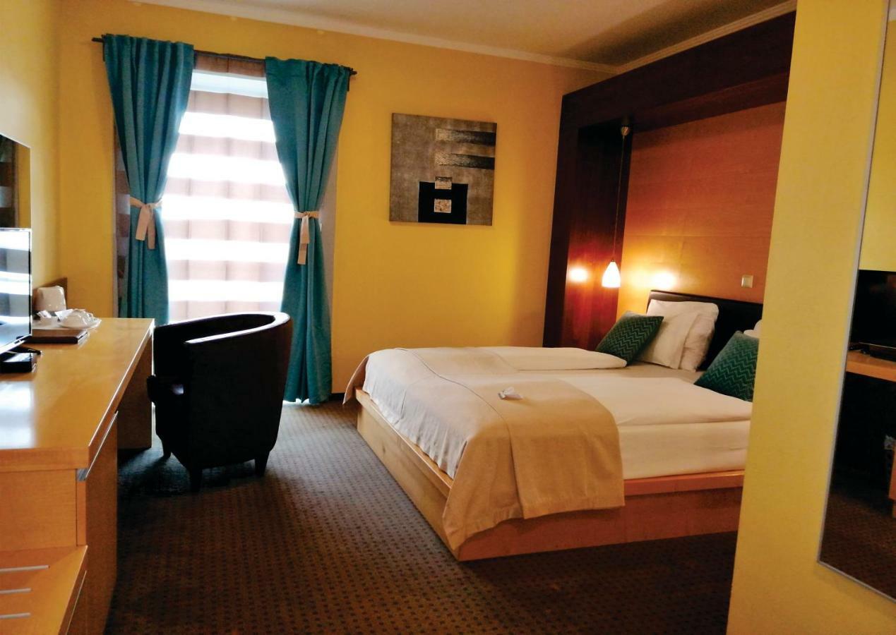 Betnava Hotel Μαριμπόρ Εξωτερικό φωτογραφία